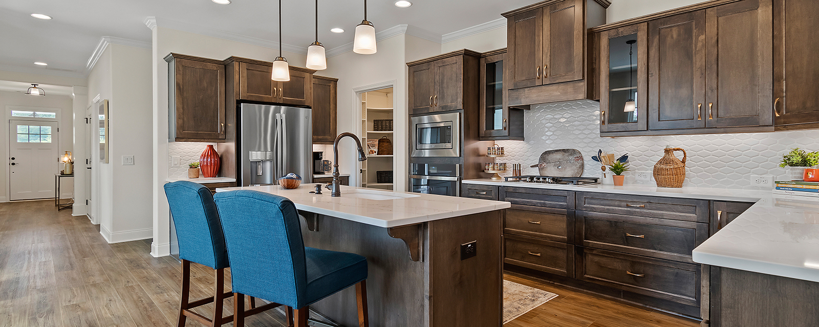 Whether at the clubhouse, on your cozy patio or in your wide open kitchen and living room, our 55+ active adult communities throughout Georgia and their homes and built for entertaining friends and family.